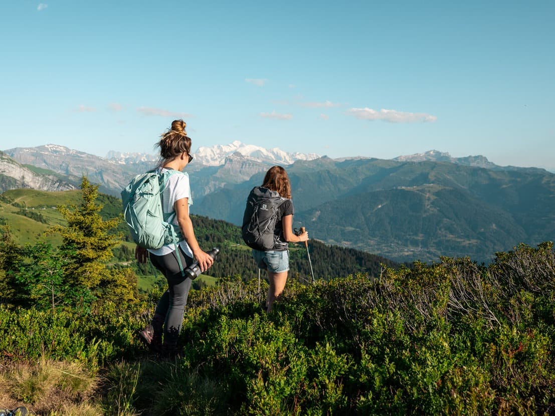 les-gets-group-hiking-Cropped