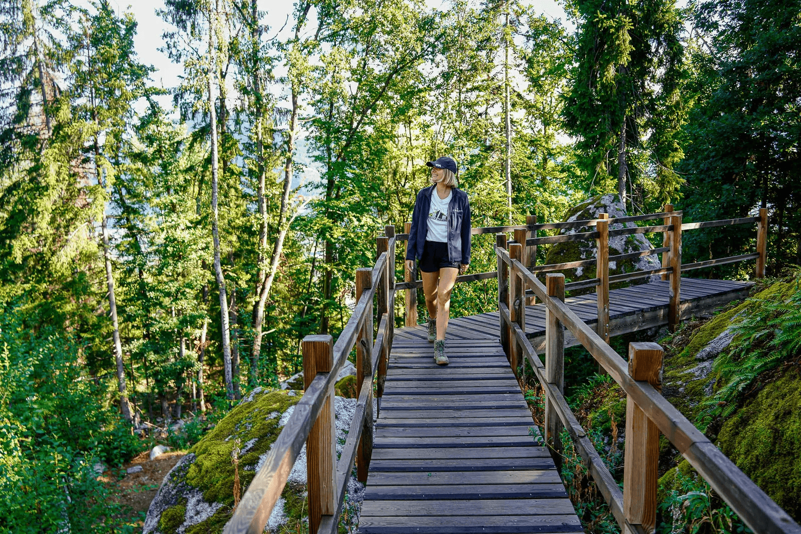 Combloux-boardwalk-summer-solo-hiker