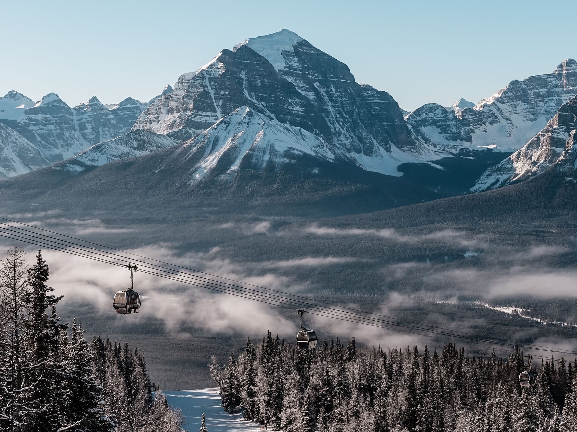 banff-chairlift-snow-mountains-cropped