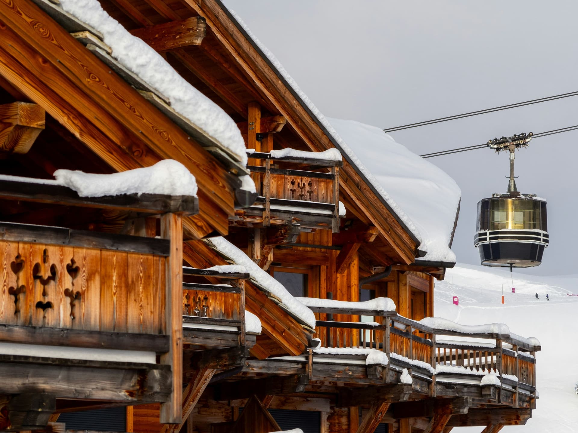 outside-of-wooden-chalet-cable-car