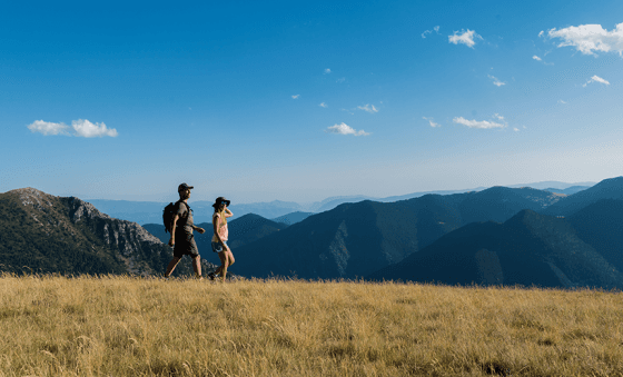 Pal-Arinsal-Couple-Hiking-Path-Summer