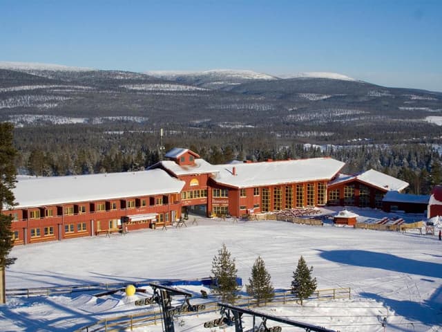 Stoten Ski Holidays 2026/2027 | Stoten Ski Resort | Heidi